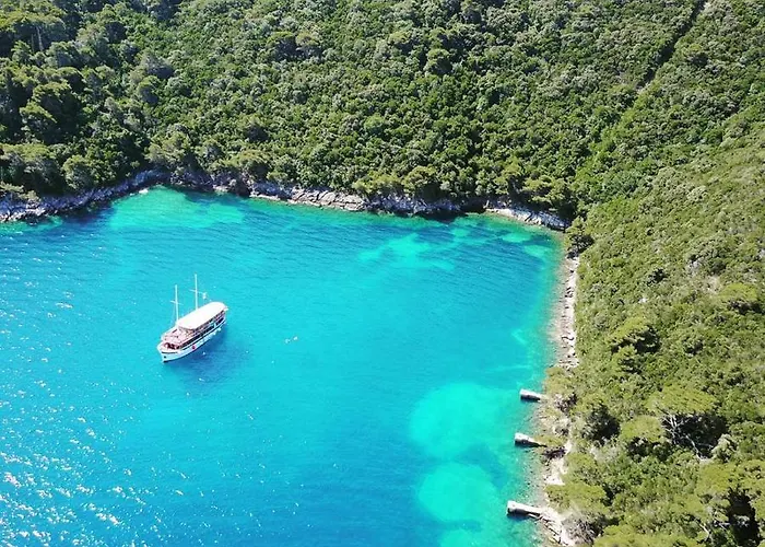 船上ホテル Traditional Gulet, Cruises & Events スプリト