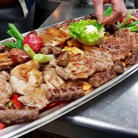 بوتيل Traditional Gulet, Cruises & Events *