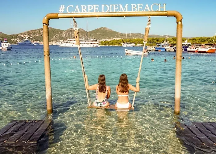 ספינת מלון Traditional Gulet, Cruises & Events *