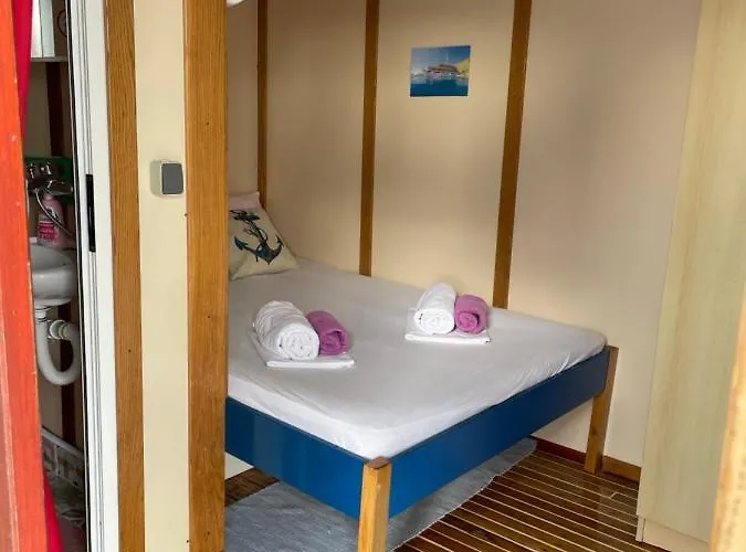 ספינת מלון Traditional Gulet, Cruises & Events ספליט